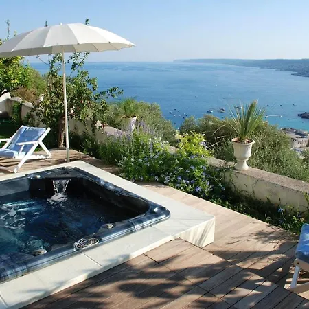 Comfortable House With Jacuzzi In Castro Feriehus Castro (Lecce)