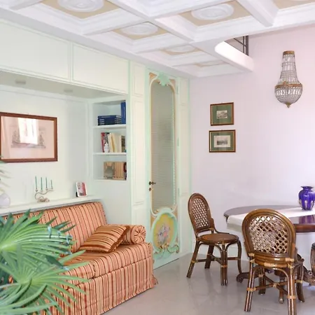 Comfortable House With Jacuzzi In Castro Feriehus